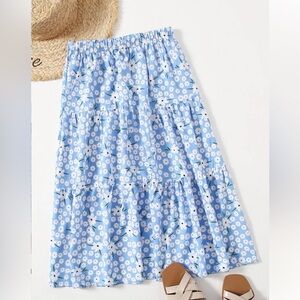 Midi Blue/White Daisy Skirt